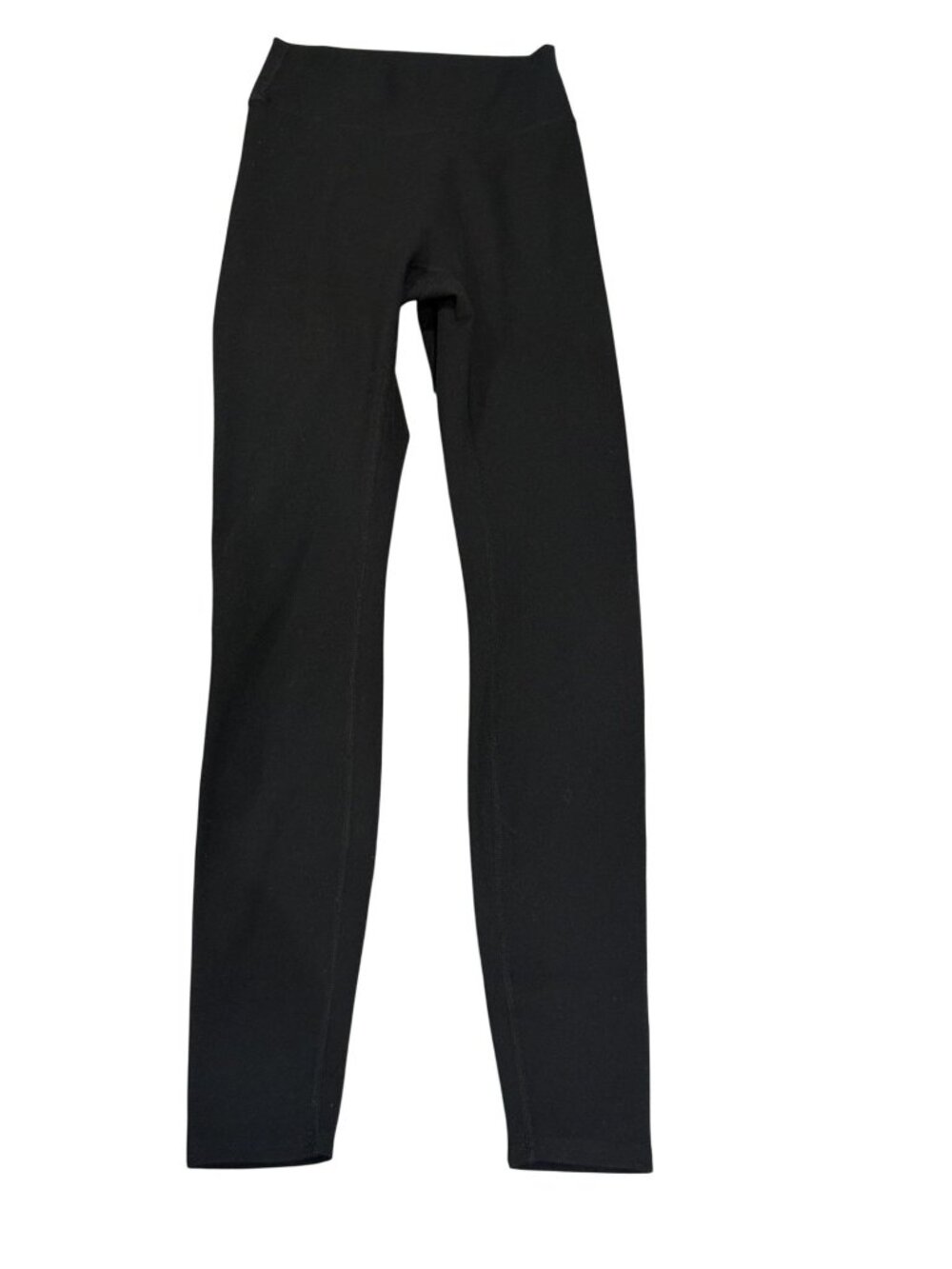 437 The Essentials Legging in Black